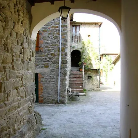 펜션 Castello Di Sarna 치우시 델라 베르나