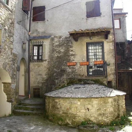 펜션 Castello Di Sarna
