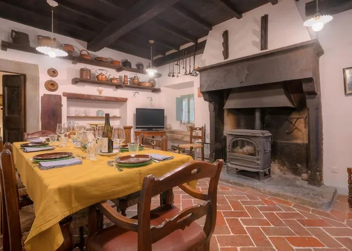 Castello Di Sarna Feriehus Chiusi della Verna